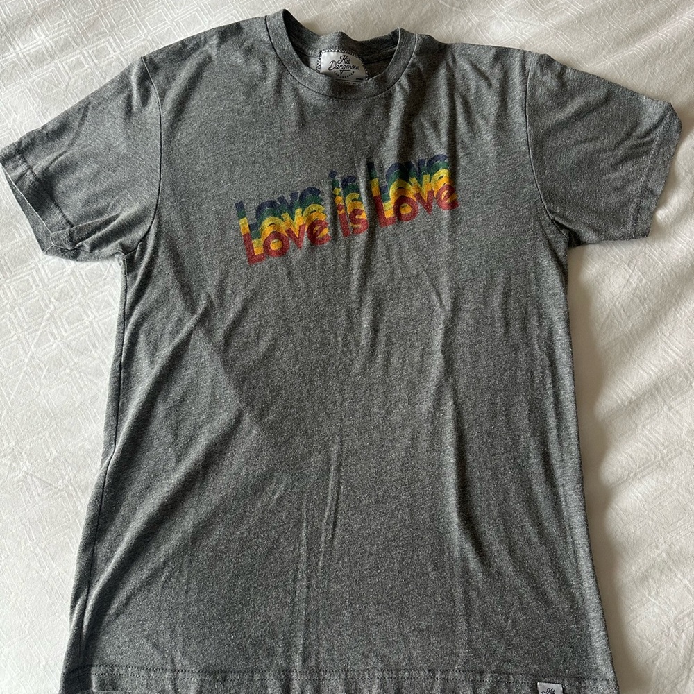 Gray T-Shirt with Rainbow 'Love is Love' Print